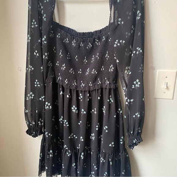 Wilfred Aritizia ruffle dress size S floral black mini dress - Picture 7 of 7